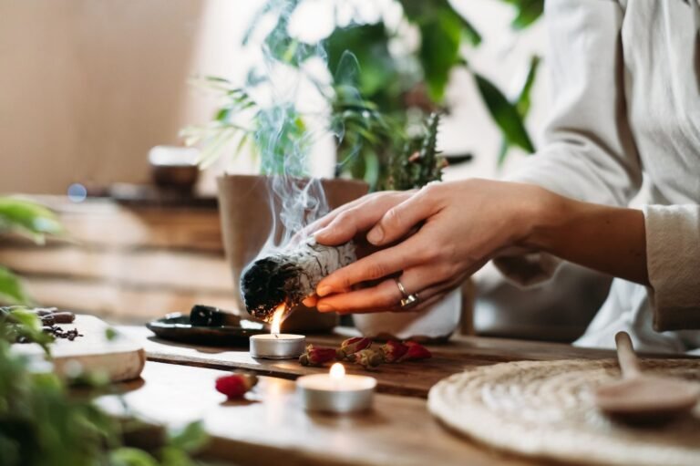 Ritual para emprender un negocio y reconectar con tu propósito antes de lanzar tu página web